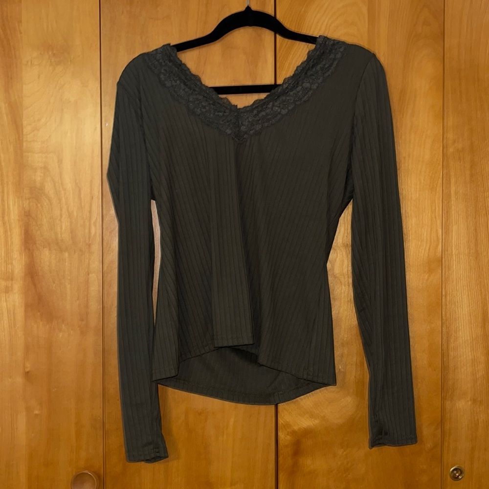 Green long sleeve shirt